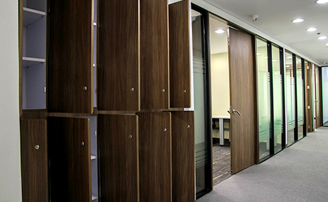 ロッカールーム